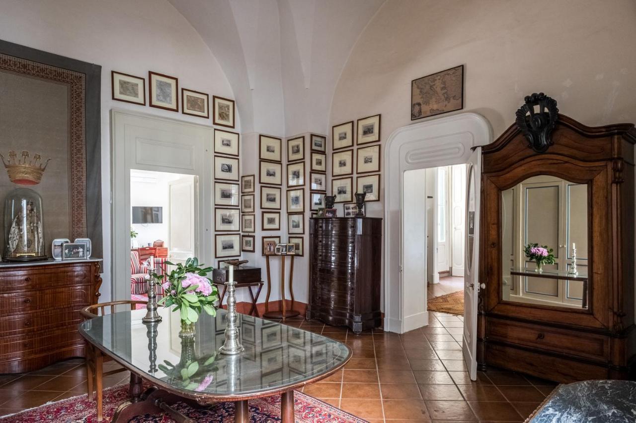 Palazzo Bernardini Suites Lecce Zewnętrze zdjęcie