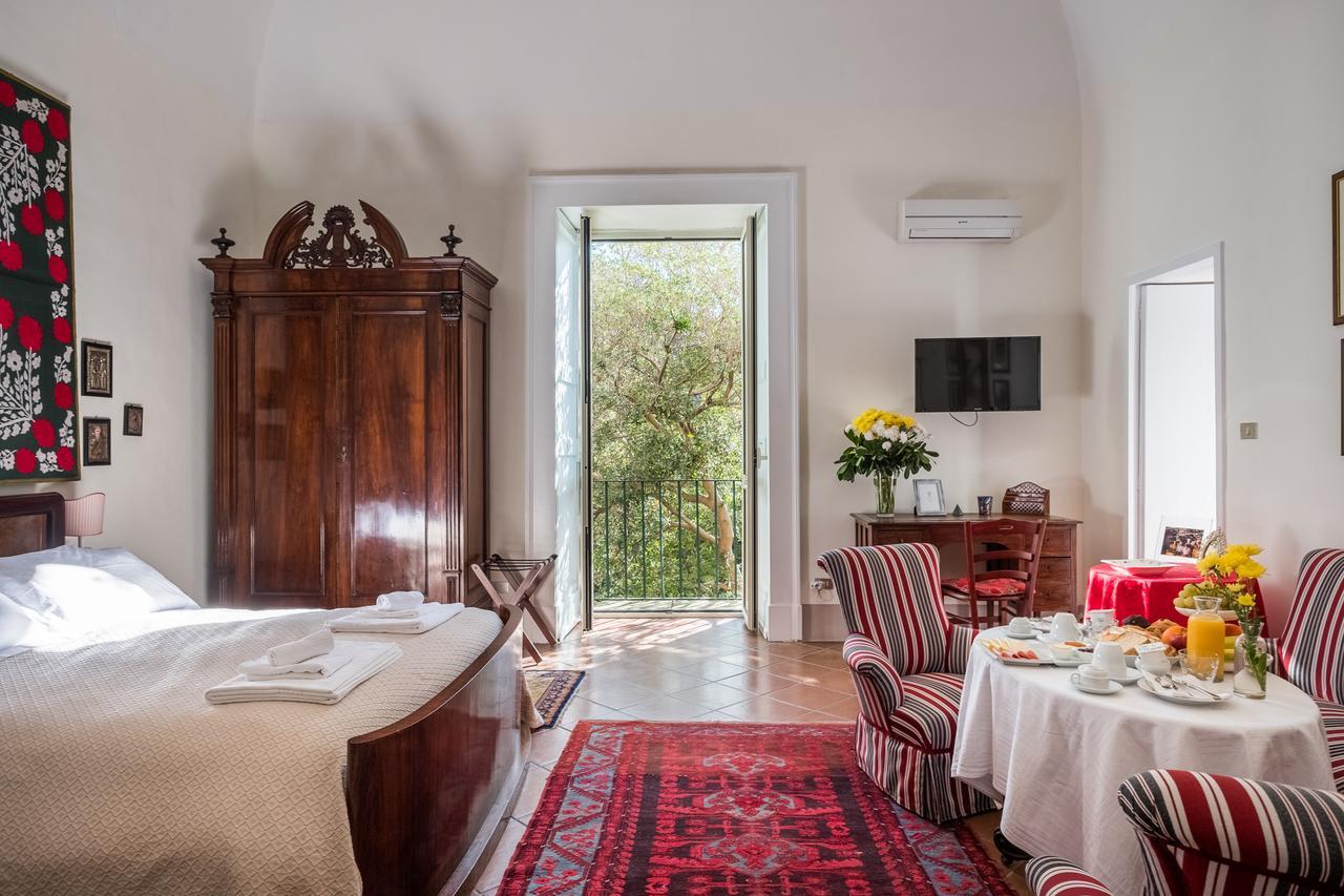 Palazzo Bernardini Suites Lecce Zewnętrze zdjęcie
