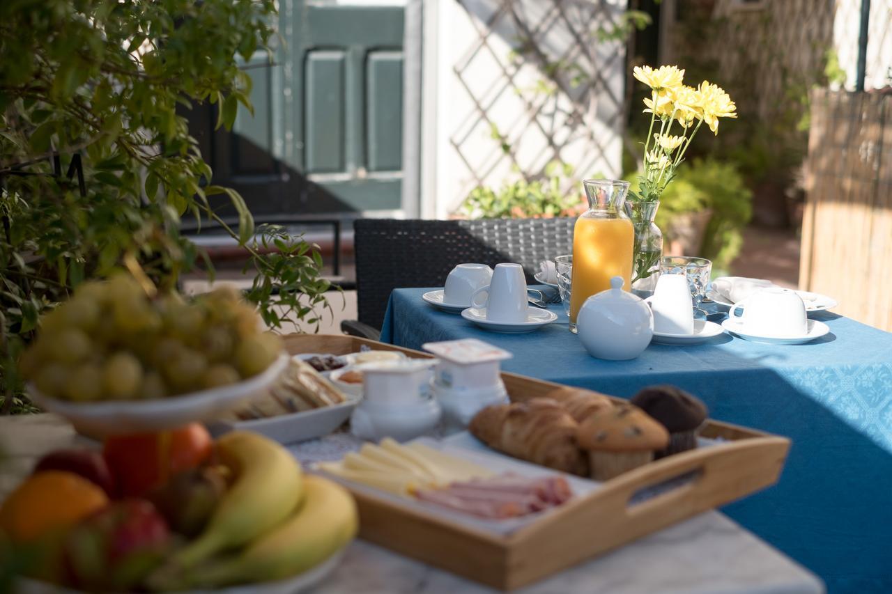 Palazzo Bernardini Suites Lecce Zewnętrze zdjęcie